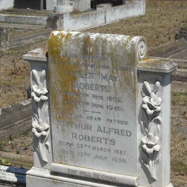 ROBERTS Arthur Alfred 1887-1956 &amp; Violet May 1892-1946