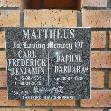 MATTHEUS Carl Frederick Benjamin 1931-2015 &amp; Daphne Barbara 1936-