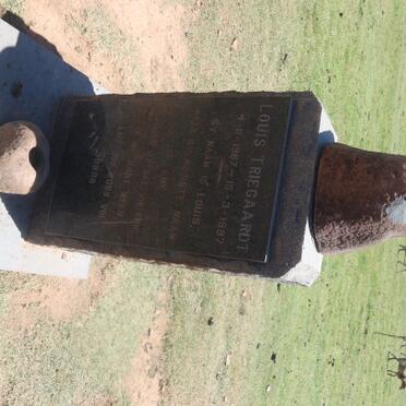 TRIEGAARDT Louis 1967-1997