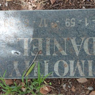 DANIEL Timothy 1959-1999