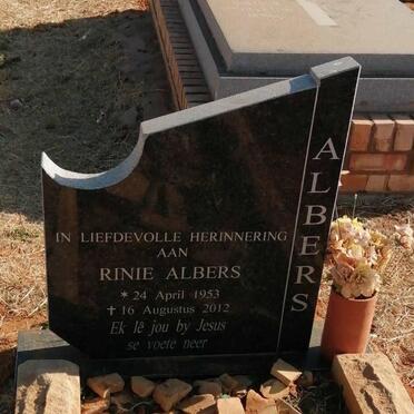 A - Surnames :: Vanne - A