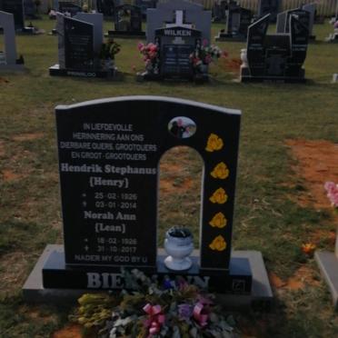 BIERMANN Hendrik Stephanus 1926-2014 &amp; Norah Ann 1926-2017