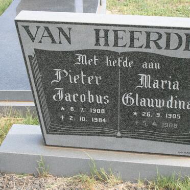 HEERDEN Pieter Jacobus, van 1908-1984 &amp; Maria Glauwdina 1905-1988