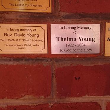 YOUNG David 1921-2012 &amp; Thelma 1922-2004 :: SCOTT Noel Robert 1943-2002