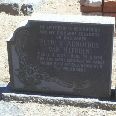 HEERDEN Petrus Arnoldus, van 1887-1954 &amp; Gertruida Elizabeth BROODRYK 1884-1970