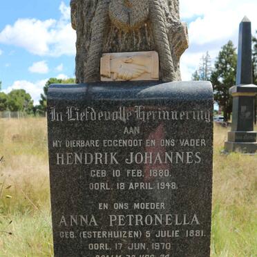 RENSBURG Hendrik Johannes, van 1880-1948 &amp; Anna Petronella ESTERHUIZEN 1881-1970