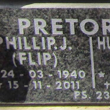 PRETORIUS Phillip J. 1940-2011 &amp; Huybrecht N. 1944-