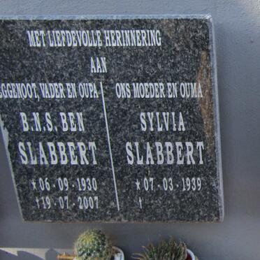 SLABBERT B.N.S. 1930-2007 &amp; Sylvia 1939-