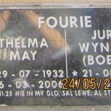 FOURIE Jurie Wynand 1929-20?? &amp; Thelma May 1932-2006