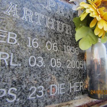 PEN? Arthur 1936-2005_1