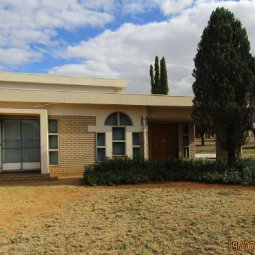 Free State, BLOEMFONTEIN, Universitas, NG Gemeente Universitasrif, gedenkmuur