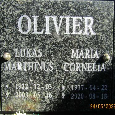 OLIVIER Lukas Marthinus 1932-2003 &amp; Maria Cornelia 1937-2020