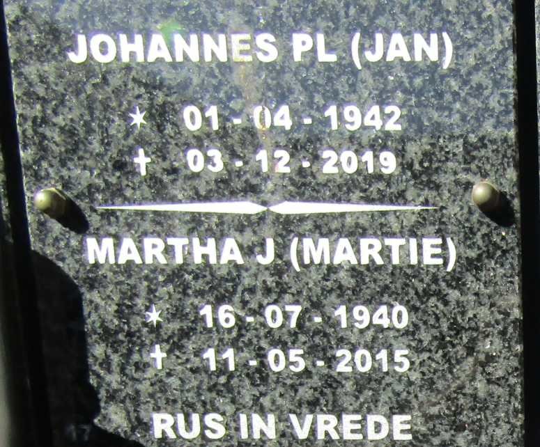 3.   ? Johannes P.L. 1942-2019 & Martha J. 1940-2015