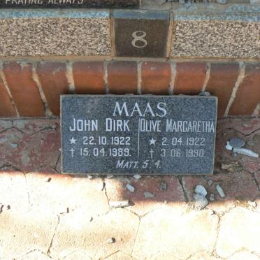 MAAS John Dirk 1922-1989 &amp; Olive Margaretha 1922-1990