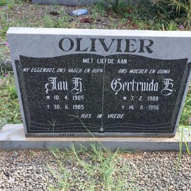 OLIVIER Jan H. 1905-1985 &amp; Gertruida E. 1908-1996