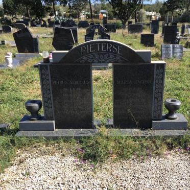 PIETERSE Petrus Albertus 1911-1967 &amp; Maria Jacoba 1908-19?7
