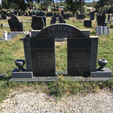 PIETERSE Petrus Albertus 1911-1967 &amp; Maria Jacoba 1908-19?7