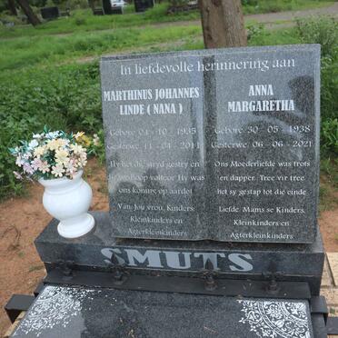 SMUTS Marthinus Johannes Linde 1935-2011 &amp; Anna Margaretha 1938-2021