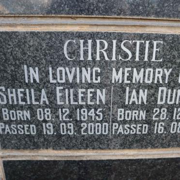 CHRISTIE Ian Duncan 1942-2002 &amp; Sheila Eileen 1945-2000