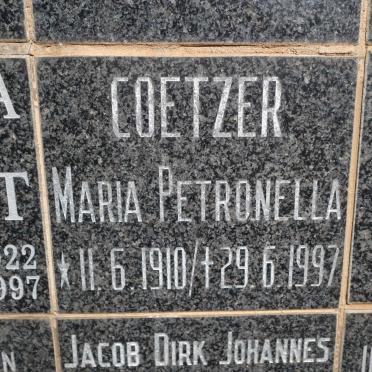 COETZER Maria Petronella 1910-1997
