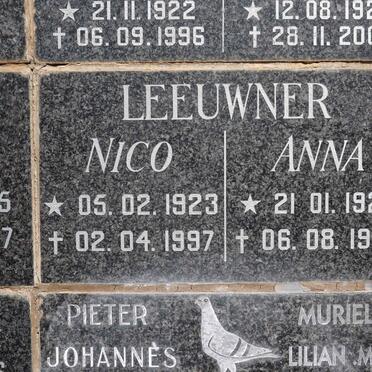 LEEUWNER Nico 1923-1997 &amp; Anna 1924-1998
