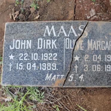 MAAS John Dirk 1922-1989 &amp; Olive Margaretha 1922-1990