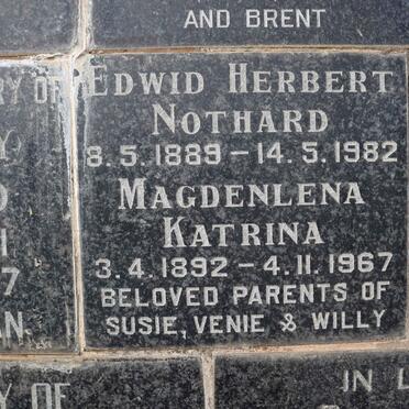 NOTHARD Edwid Herbert 1889-1982 &amp; Magdenlena Katrina 1892-1967