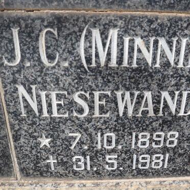 NIESEWAND J.C. 1898-1981