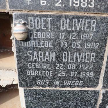 OLIVIER Boet 1917-1982 &amp; Sarah 1922-1999
