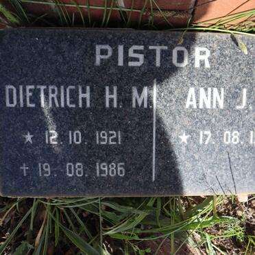 PISTOR Dietrich H.M. 1921-1986 &amp; Ann J.E. 1928-