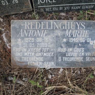 R - Vanne :: Surnames - R