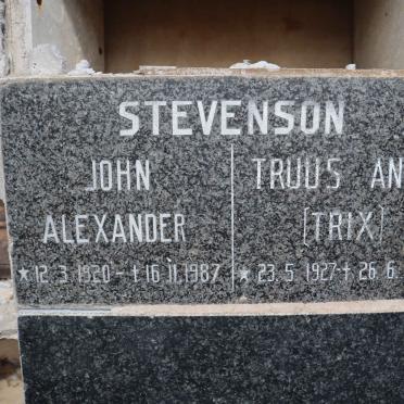 STEVENSON John Alexander 1920-1987 &amp; Truus Anna 1927-2005