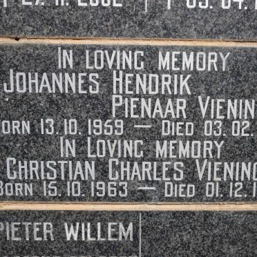 VIENINGS Johannes Hendrik Pienaar 1959-1978 :: VIENINGS Christian Charles 1963-1996