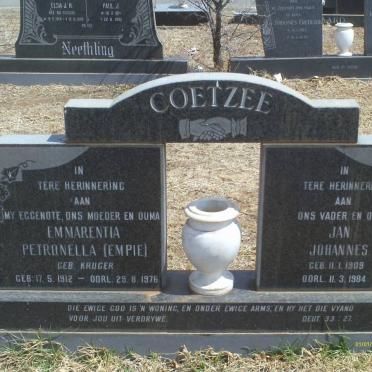 COETZEE Jan Johannes 1909-1984 &amp; Emmarentia Petronella KRUGER 1912-1976