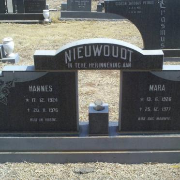 NIEUWOUDT Hannes 1924-1976 &amp; Mara 1926-1977