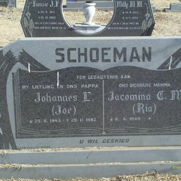 SCHOEMAN Johannes I. 1943-1982 &amp; Jacomina C.M. 1945-