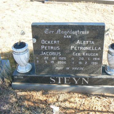 STEYN Ockert Petrus Jacobus 1926-2006 &amp; Aletta Petronella KRUGER 1914-1991