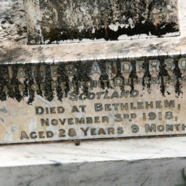 A - Surnames :: Vanne - A