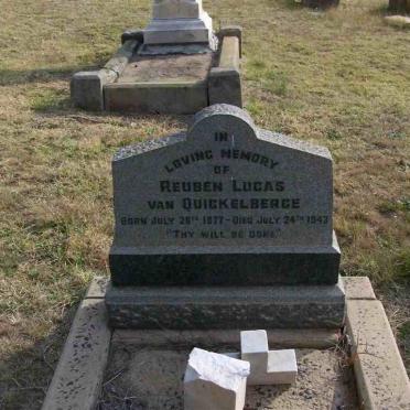 Q - Surnames :: Vanne - Q