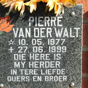WALT Pierré, van der 1977-1999