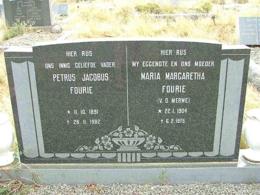 FOURIE Petrus Jacobus 1891-1982 &amp; Maria Margaretha V.D. MERWE 1904-1975