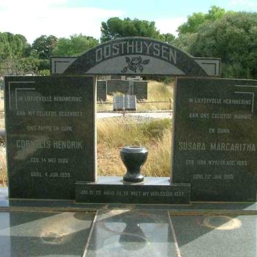 OOSTHUYSEN Cornelis Hendrik 1886-1959 &amp; Susara Margaritha VAN WYK 1889-1965