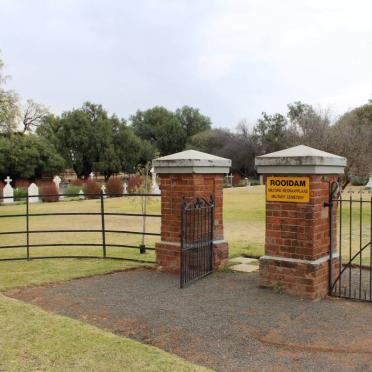 1. Entrance to the cemetery