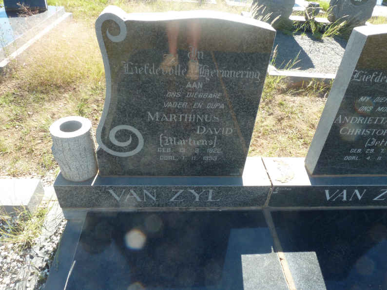 ZYL Marthinus David, van 1922-1993 &amp; Andrietta Christoffelina 1925-1978