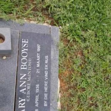BOOYSE Mary Ann nee McINTOSH 1936-1997