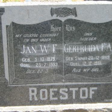 ROESTOF Jan W.F. 1879-1953 &amp; Gertruida F.A. SWART 1889-1961