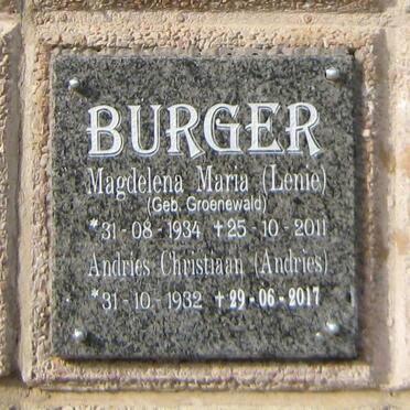 BURGER Andries Christiaan 1932-2017 &amp; Magdelena Maria GROENEWALD 1934-2011