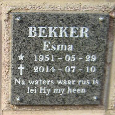 BEKKER Esma 1951-2014