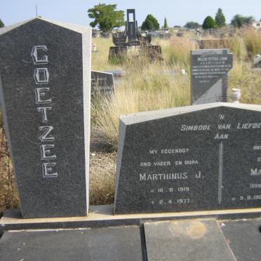 COETZEE Marthinus J. 1919-1977 &amp; Maria M. FOUCHE 1922-1983