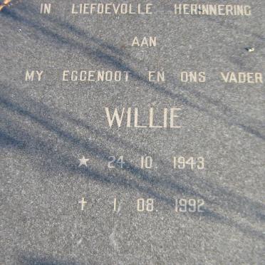 DODDS Willie 1943-1992 &amp; Nellie 1943- :: DODDS Willie 1970-2000